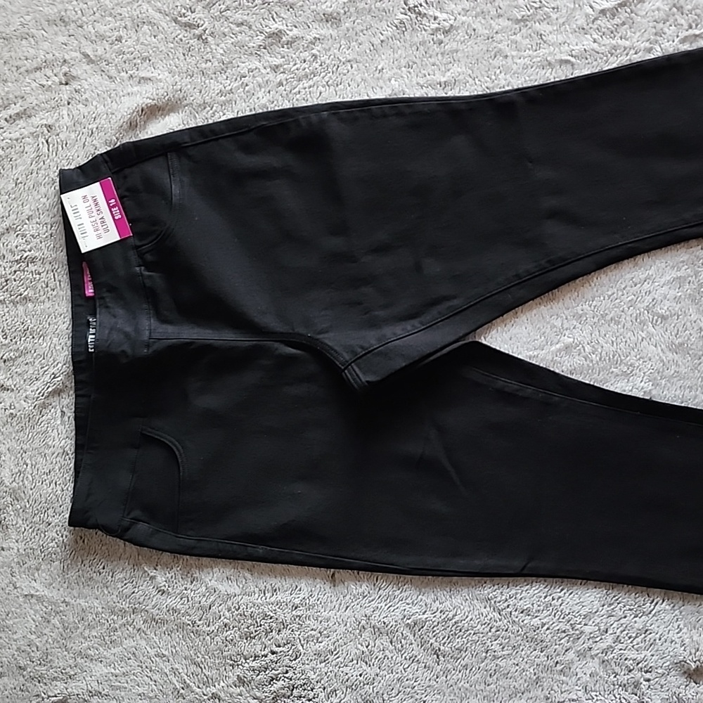 FAITH JEANS, hi-rise pull on, ultra skinny, size 16, NTW